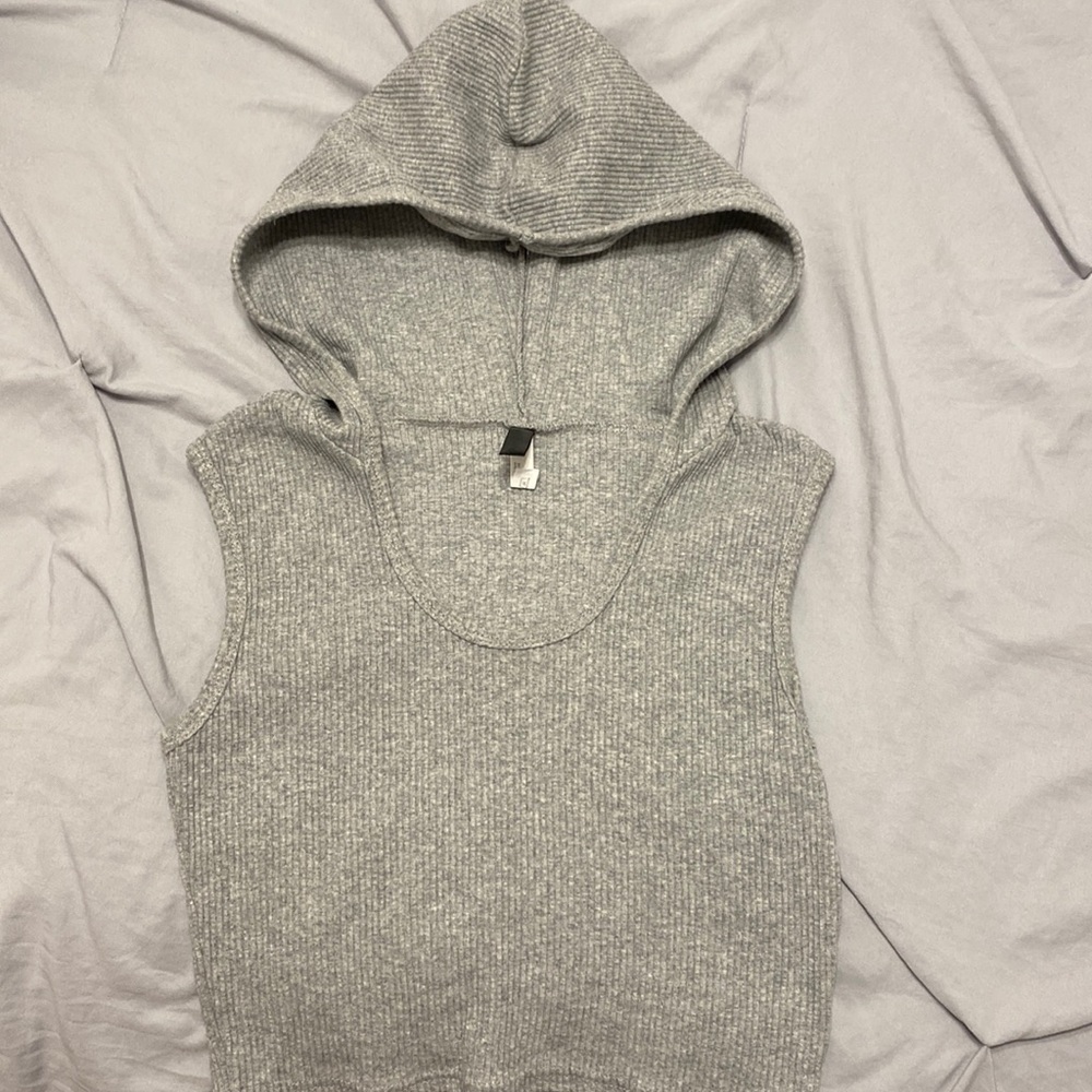 grey NVGTN cropped top/sweatshirt
